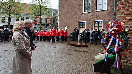 4 mei herdenking op de Markt in Wijk bij Duurstede